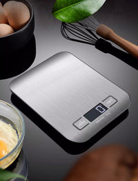 Digital Kitchen Scales 11 lb Backlit LCD Tare Touch Buttons 5 units duracell batteries