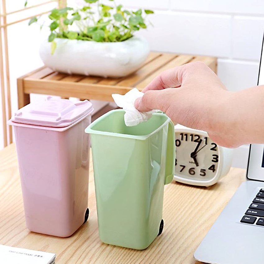 4 pcs Desktop Mini Trash Bin, Office Desktop Paper Bin, Plastic Desk Trash Can with Lid, Mini Desktop Waste Bin, for Home Living Room Kitchen Bedroom Bathroom Office