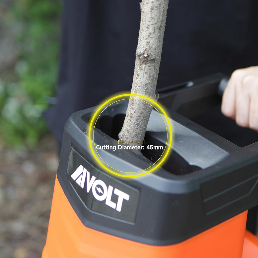 USED AIVOLT 2500W Garden Shredder, Electric Wood Chipper, Crush up to 45mm, 3600rpm Speed, 10m Power Cable, Reversible Steel Blades with Detachable 50L Collection Bag for Garden Debris, Leaves and Branches