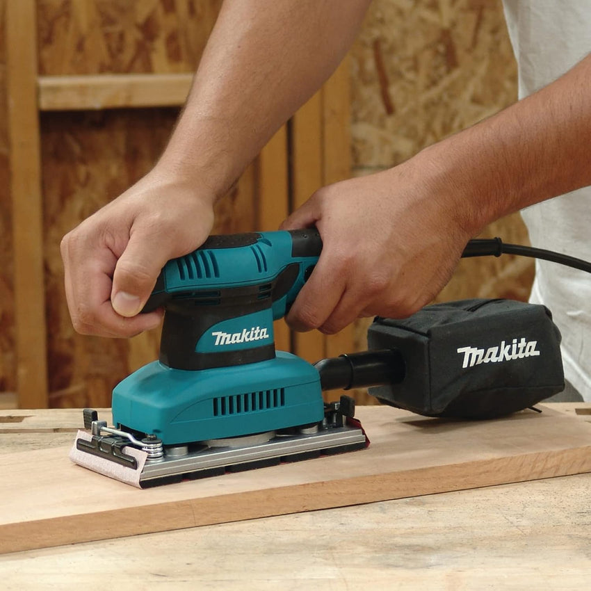 Makita Orbital Sander 240V 1/3in Sheet BO3710