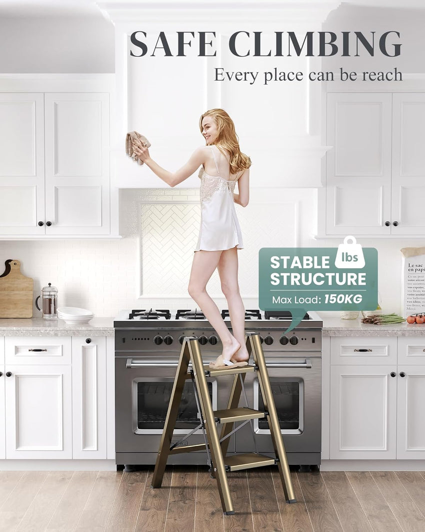 GameGem Folding Step Ladder with Anti-Slip Wide Pedal Ã¢ÂÂ Lightweight Aluminium, Champagne Gold