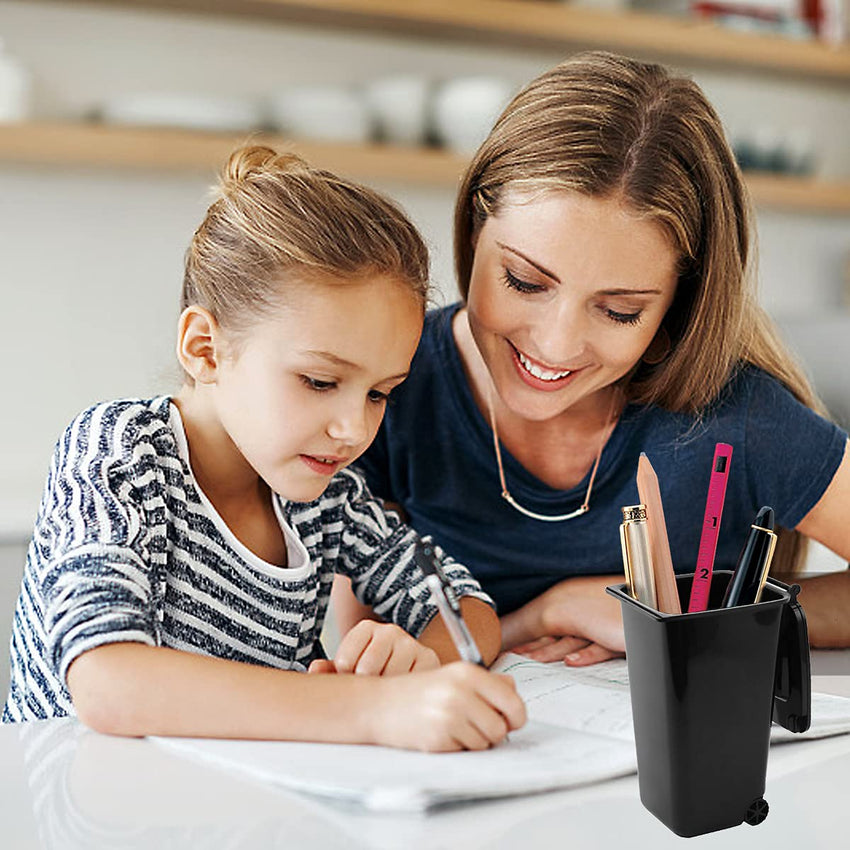 4 pcs Desktop Mini Trash Bin, Office Desktop Paper Bin, Plastic Desk Trash Can with Lid, Mini Desktop Waste Bin, for Home Living Room Kitchen Bedroom Bathroom Office