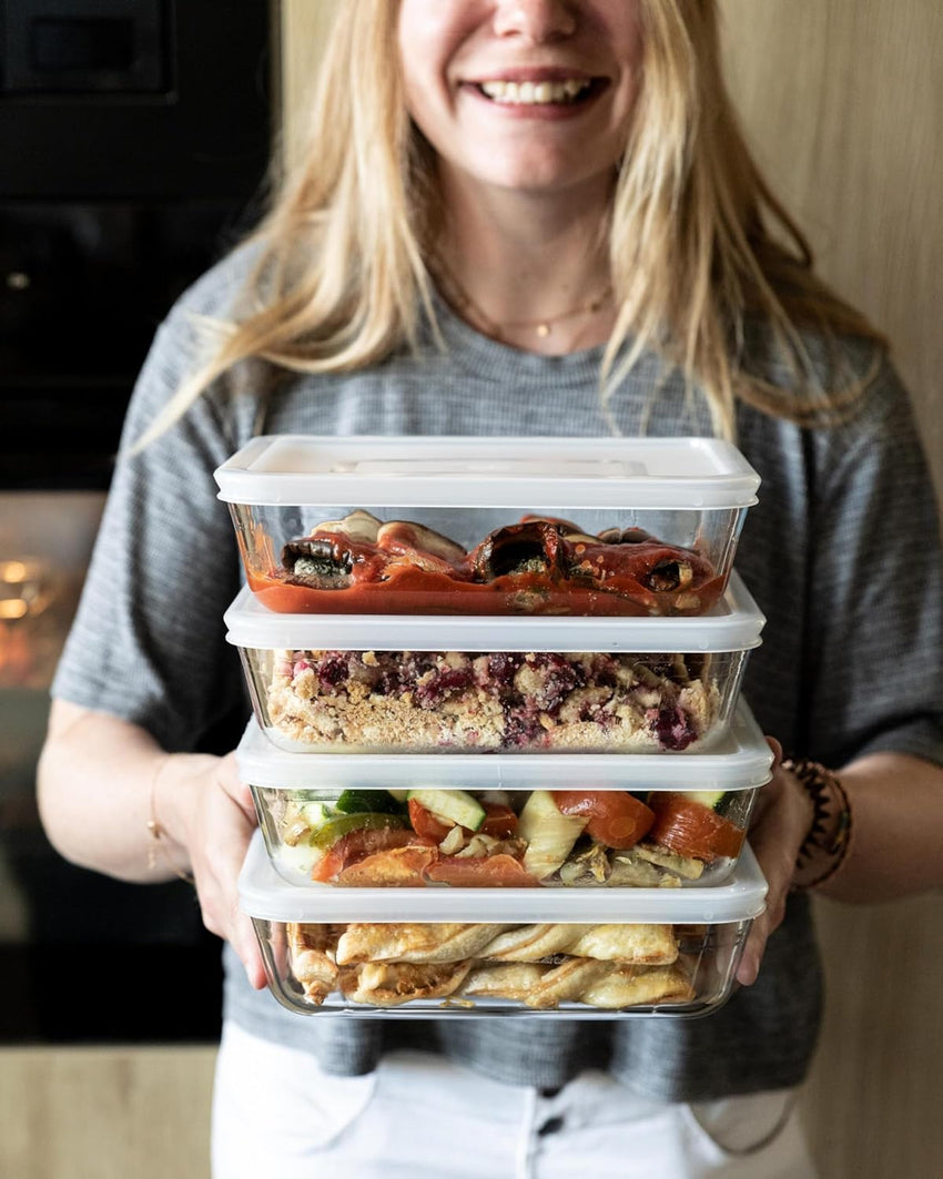 PyrexÂ® Cook & Freeze Set of 4 Glass Dishes with Airtight Lids (0.8 L, 1.5 L, 2.6 L, 4 L) - Special Freezing - BPA Free