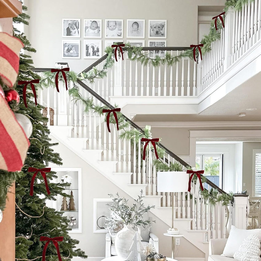 Christmas Tree Decorations Velvet Bows with Twist Ties â Burgundy